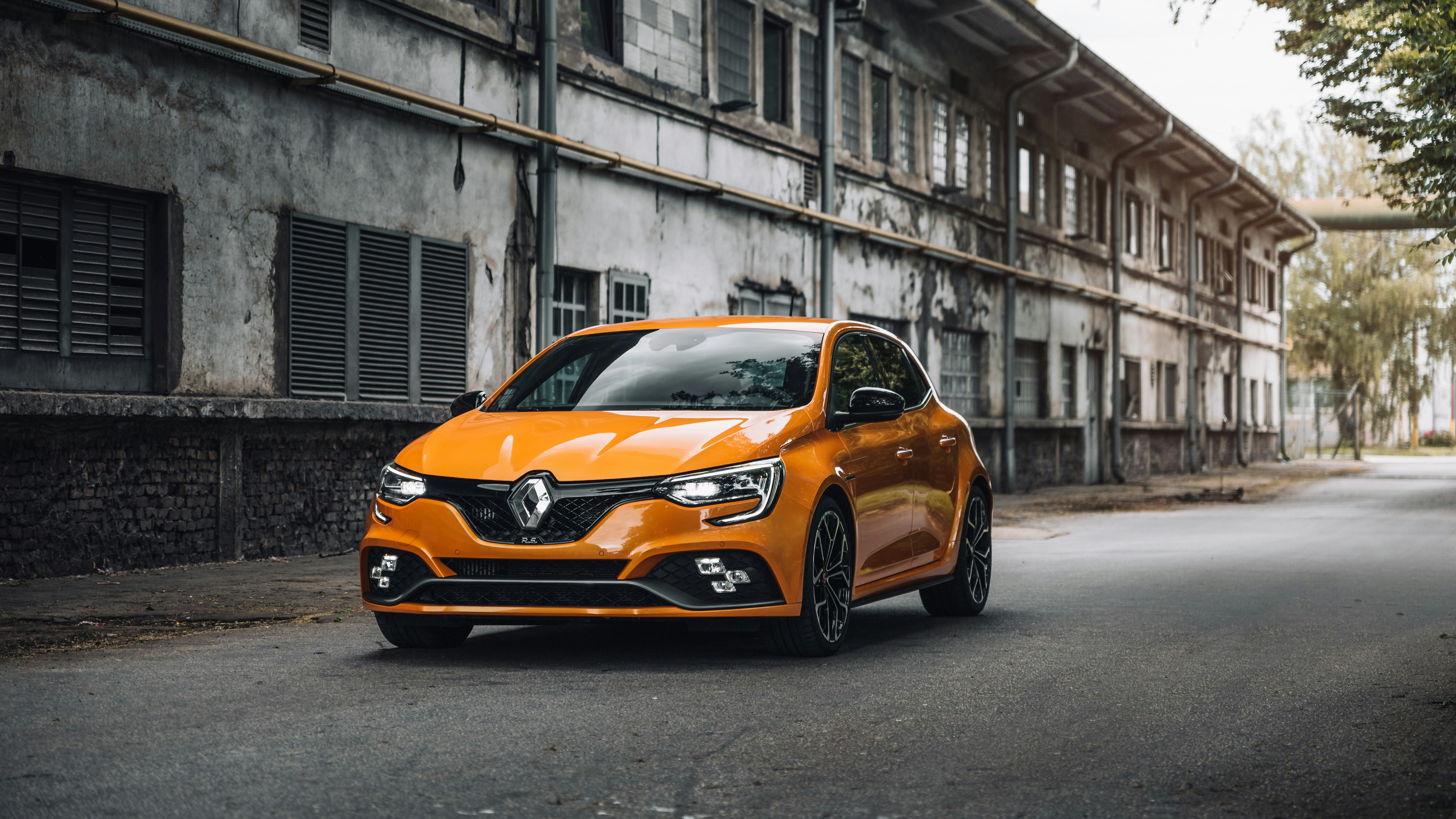 Unlocking Renault's Potential: A Guide to Modern Tuning