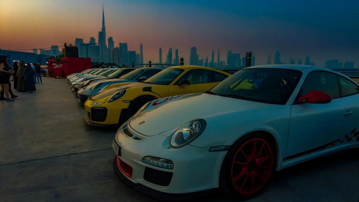 The Connection Between Dubai Lifestyle and Performance Cars